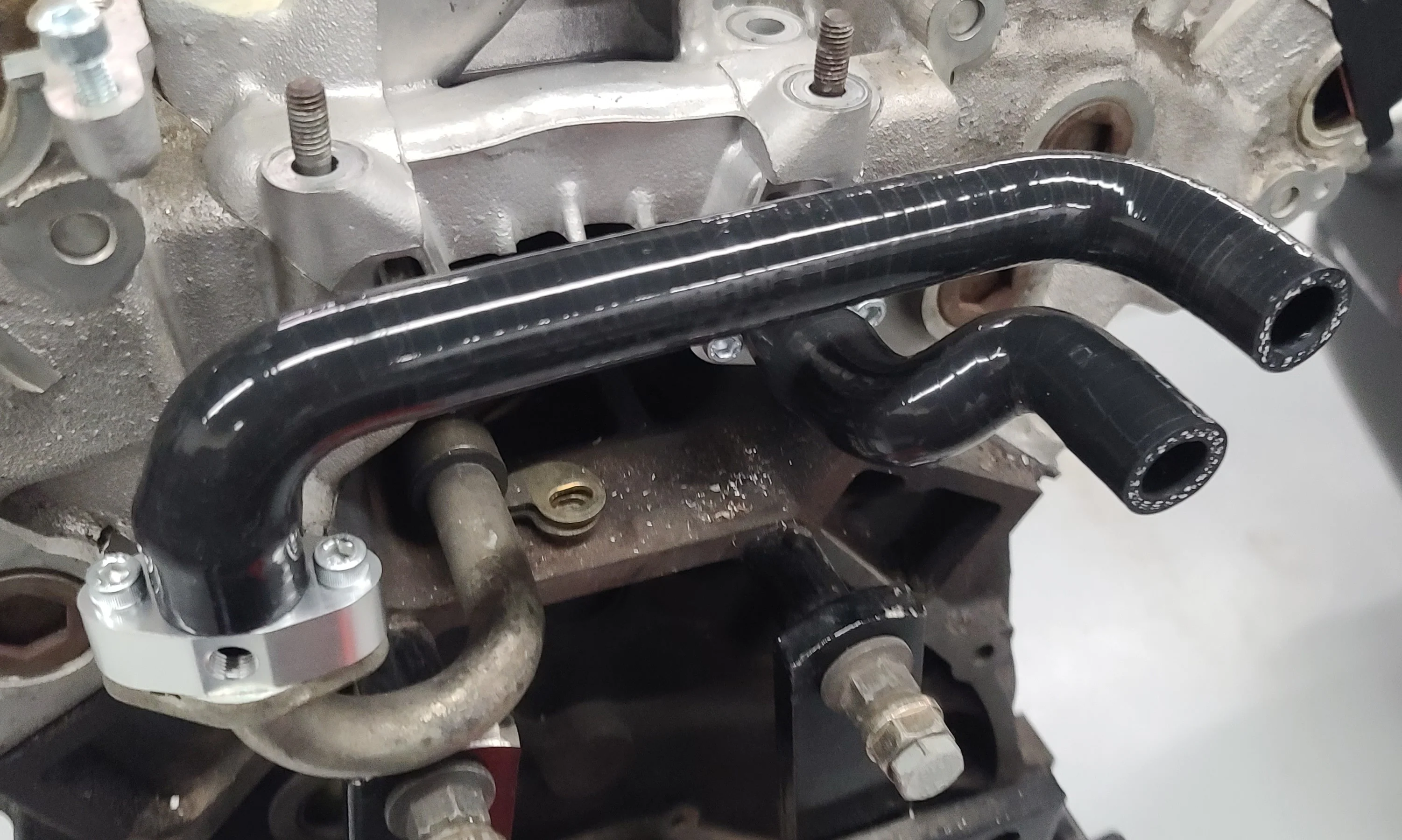 billet water outlet kit V2 - Image 4