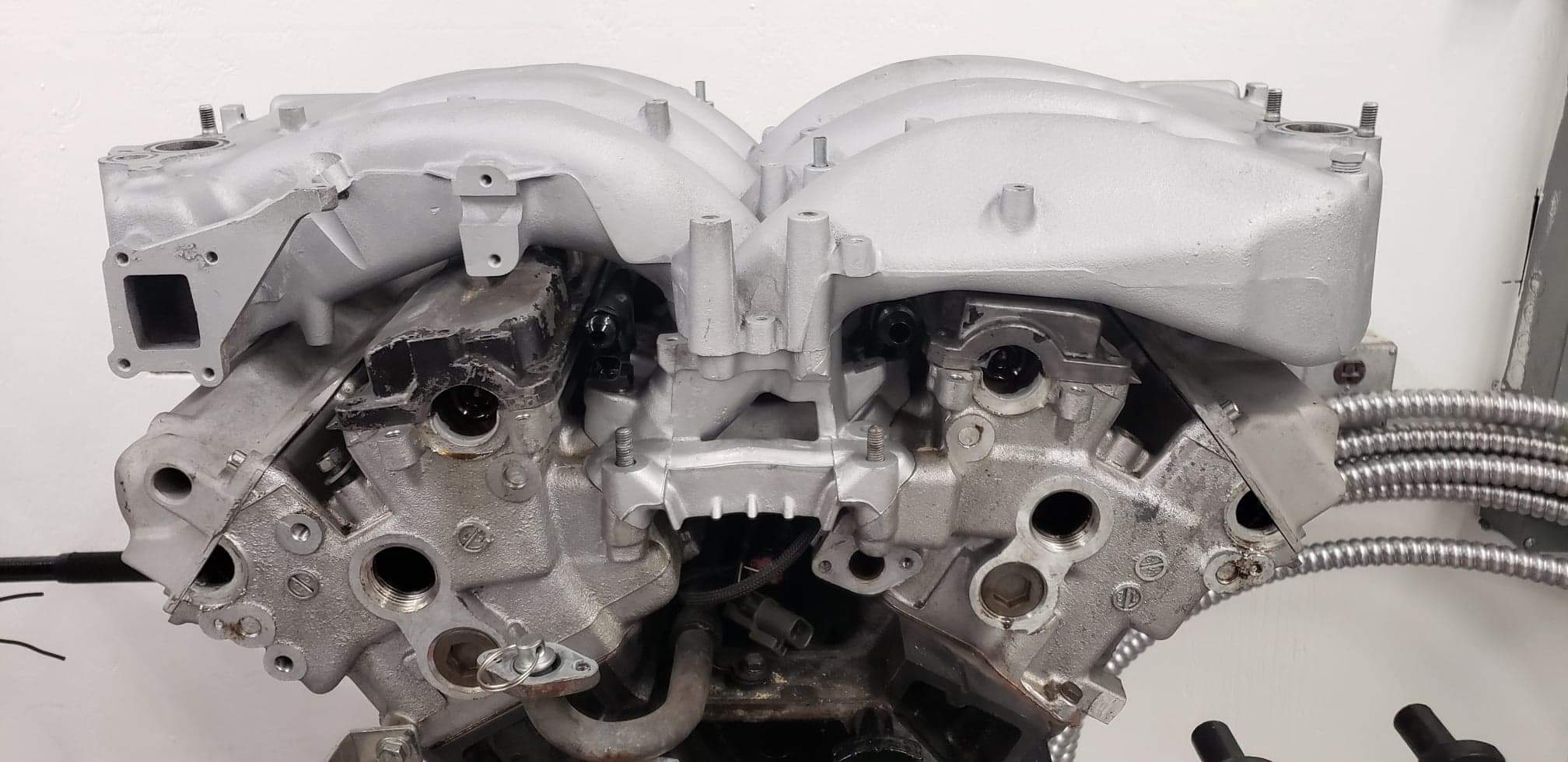 300zx under the plenum top feed fuel rail kit. LIMITED RUN! - Image 3